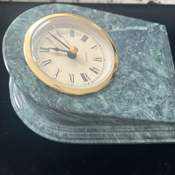 Brand New Elegant Green Clipper Quartz Clock 1lb. - Picture 9 of 14